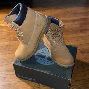 Like New Men’s Timberland Boots - Sz 12